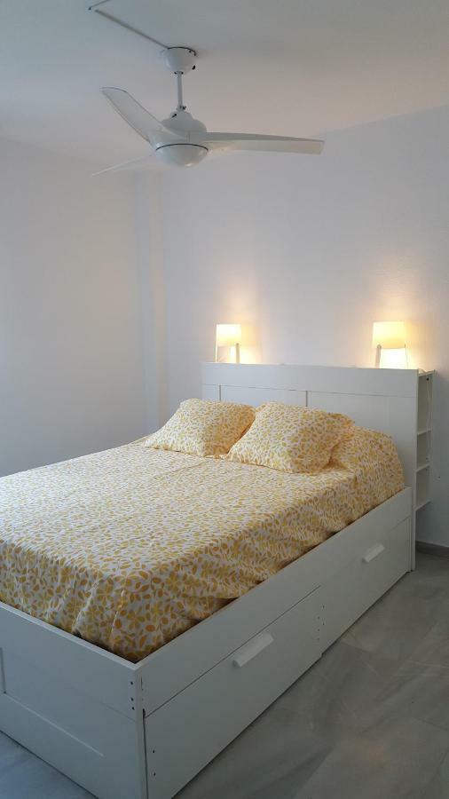 ベナルマデナApartamento Arroyo De La Miel, Luminoso Y Bonitoアパートメント エクステリア 写真