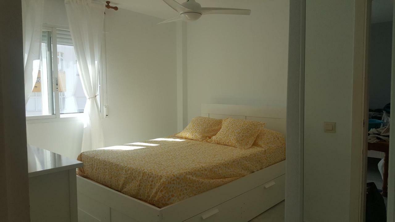 ベナルマデナApartamento Arroyo De La Miel, Luminoso Y Bonitoアパートメント エクステリア 写真
