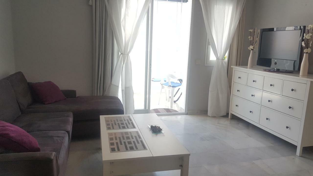 ベナルマデナApartamento Arroyo De La Miel, Luminoso Y Bonitoアパートメント エクステリア 写真