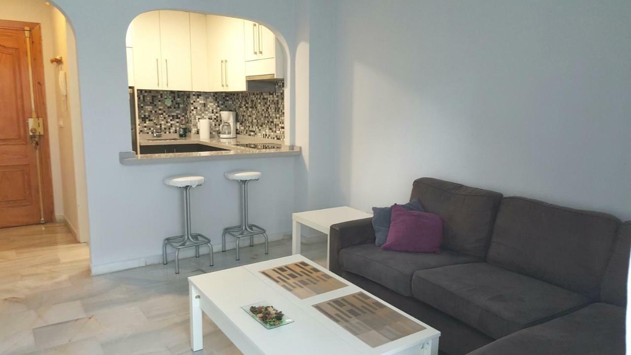 ベナルマデナApartamento Arroyo De La Miel, Luminoso Y Bonitoアパートメント エクステリア 写真