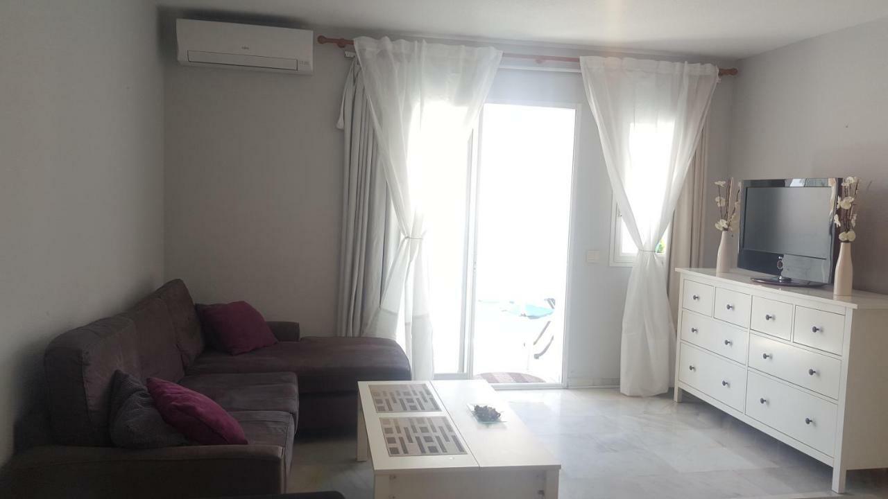 ベナルマデナApartamento Arroyo De La Miel, Luminoso Y Bonitoアパートメント エクステリア 写真